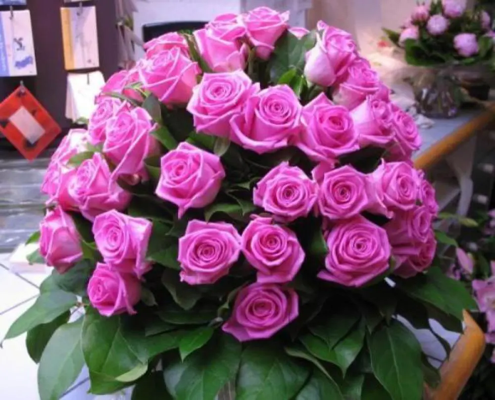 BOUQUET DE ROSES ROSE VIF