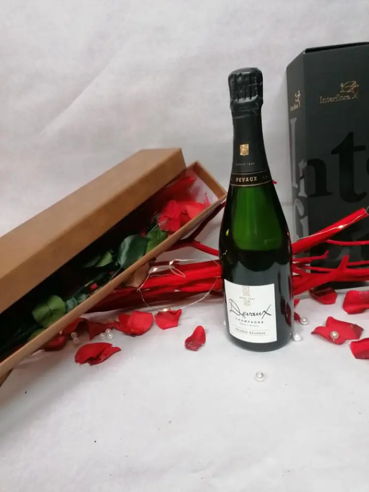 ROSE STABILISEE DANS SON COFFRET SIMILI CUIR – Image 2
